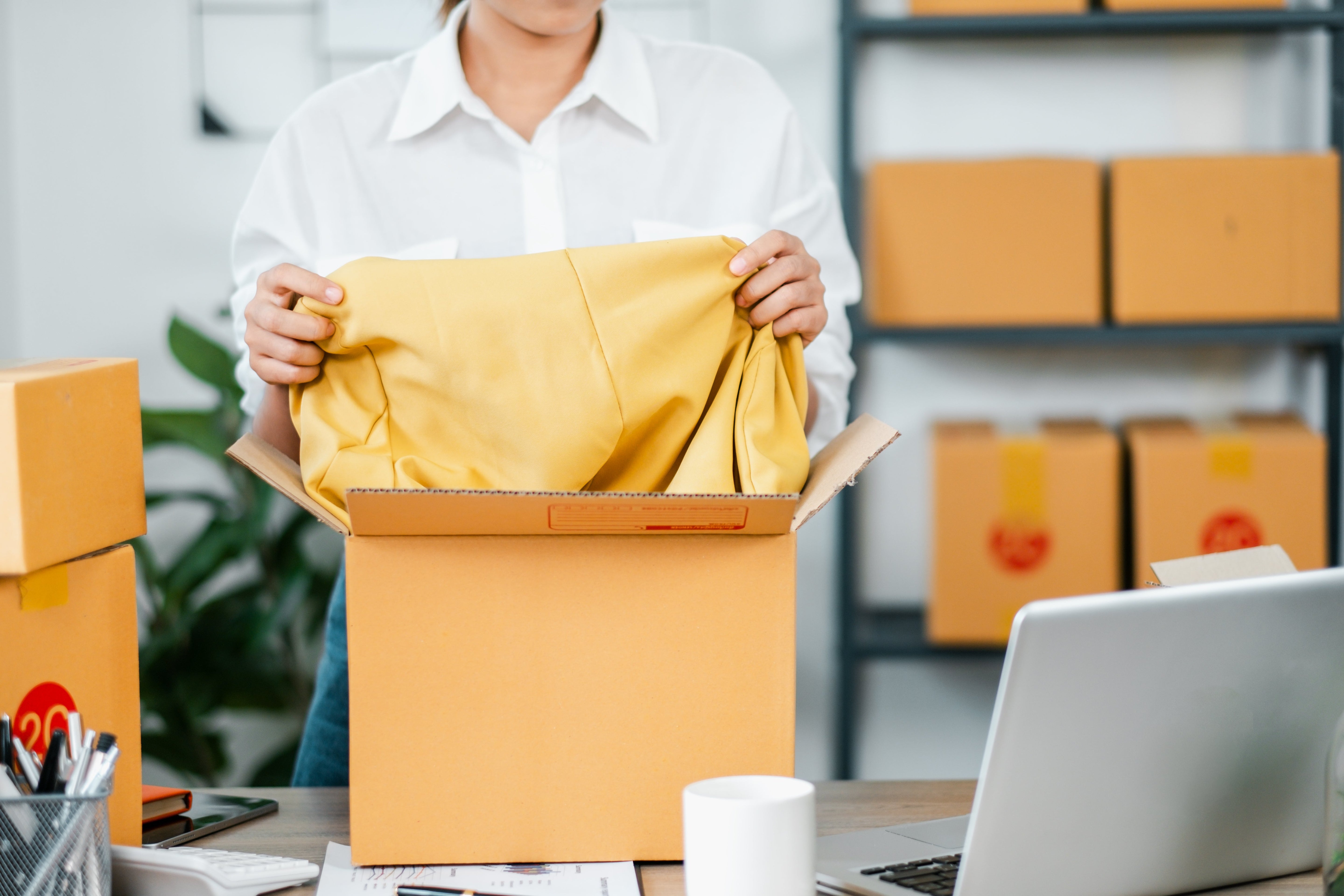 5 Reasons Custom Apparel Fulfillment Simplifies Your Business Operations